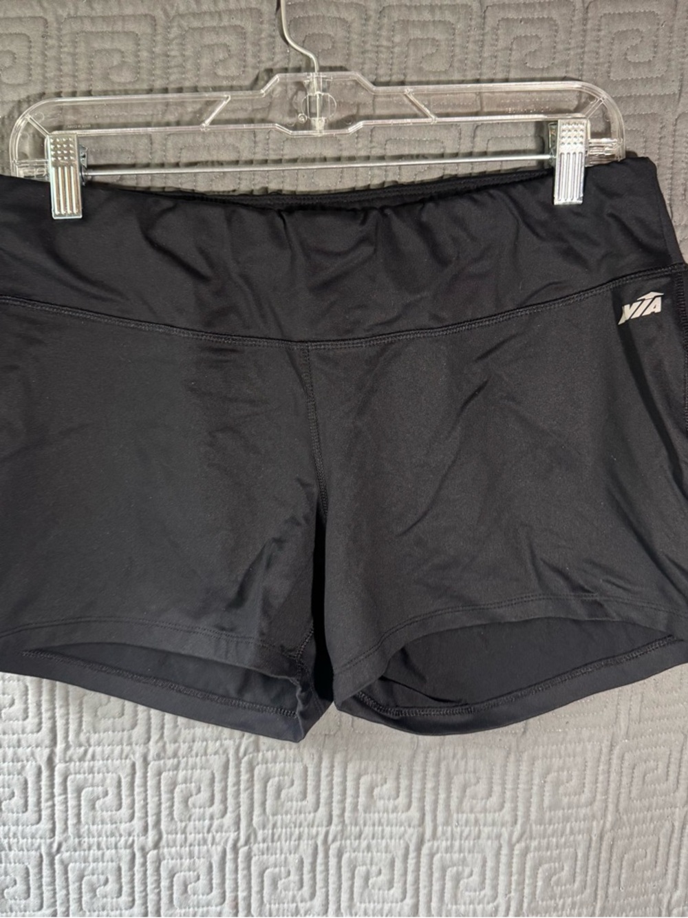 Avia Shorts Women’s XL Black Athletic Short